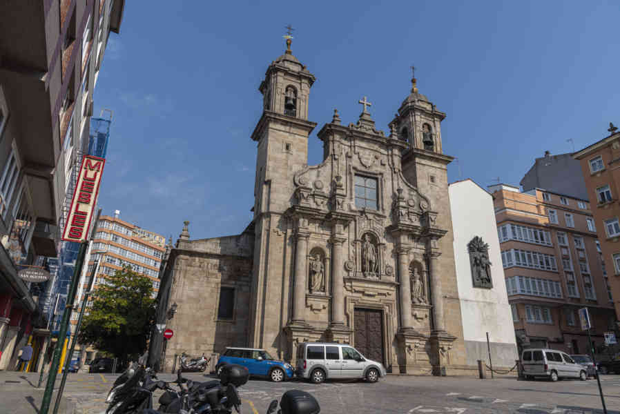 A Coruña 09 - iglesia de San Jorge.jpg